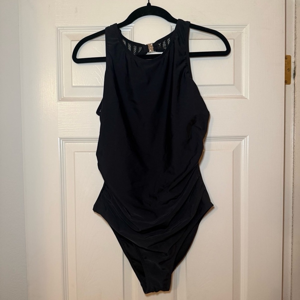 🆕 NWT CUPSHE Backless One-Piece Swim Suit